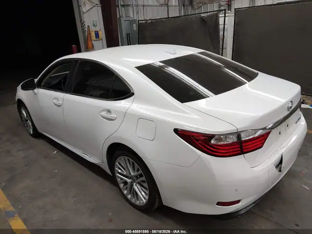 JTHBK1GG3E2101927 — 2014 Lexus ES 350, фото 3 с аукциона IAAI 06.10.2026, Передняя часть
