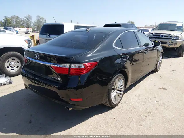 JTHBK1GG1E2138877 — 2014 Lexus ES 350, фото 4 с аукциона IAAI 14.10.2026, Передняя часть справа