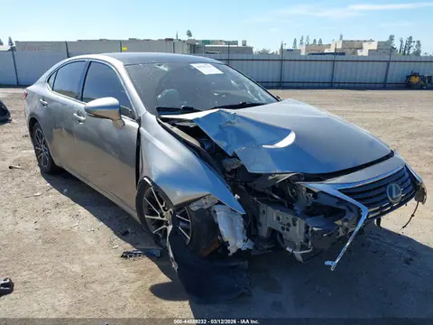 JTHBK1GG2G2225898 — 2016 Lexus ES 350, Передняя часть (Front End), фото до ремонта