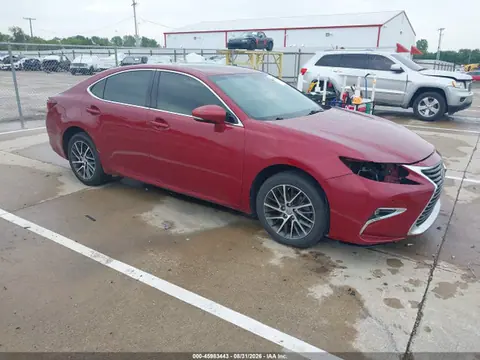 58ABK1GG7GU030745 — 2016 Lexus ES 350, Передняя часть (Front End), фото до ремонта