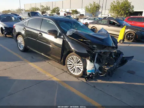 58ABK1GG6GU003729 — 2016 Lexus ES 350, Передняя часть (Front End), фото до ремонта