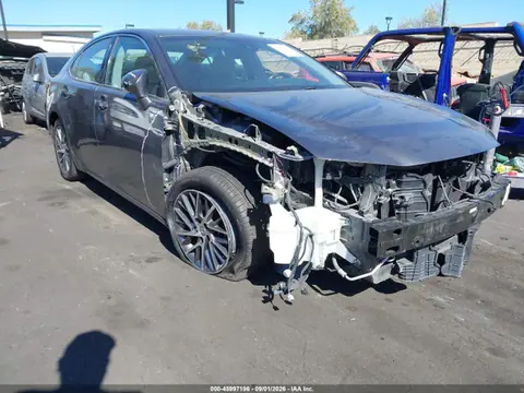 58ABK1GG4HU045284 — 2017 Lexus ES 350, Правый бок (Right Side), фото до ремонта