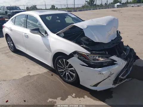 58ABZ1B17KU004525 — 2019 Lexus ES 350, Передняя часть (Front End), фото до ремонта