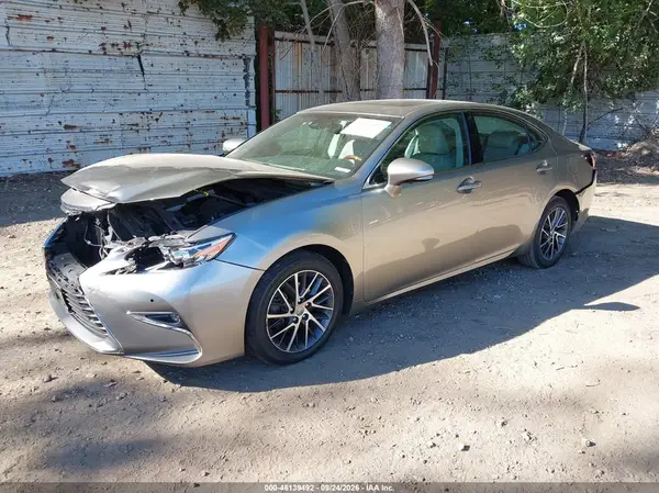 58ABK1GG9HU052943 — 2017 Lexus ES, фото 2 с аукциона IAAI, Передняя часть
