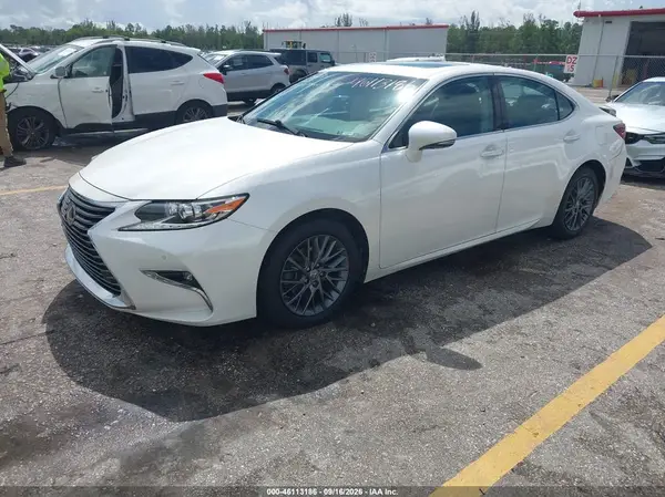 58ABK1GGXJU113996 — 2018 Lexus ES, фото 2 с аукциона IAAI 12.10.2026, Задняя часть справа