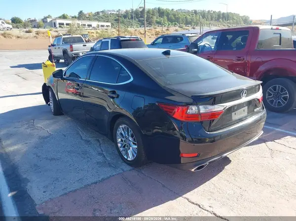 58ABK1GG8JU100227 — 2018 Lexus ES, фото 3 с аукциона IAAI, Передняя часть