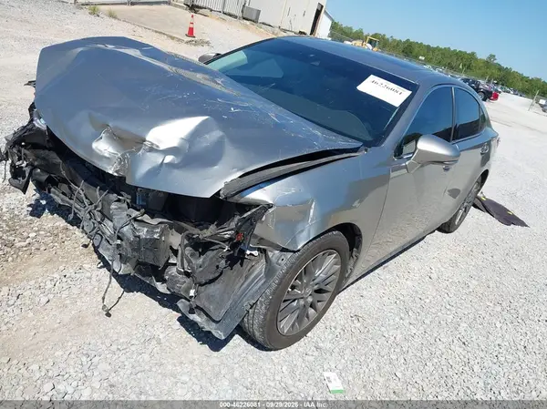 58ABK1GG5JU086156 — 2018 Lexus ES, фото 2 с аукциона IAAI, Передняя часть