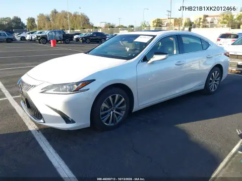 JTHB21B1XK2012466 — 2019 Lexus ES, фото 2 с аукциона IAAI, Боковая часть