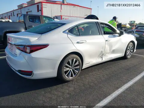 JTHB21B1XK2012466 — 2019 Lexus ES, фото 4 с аукциона IAAI, Боковая часть