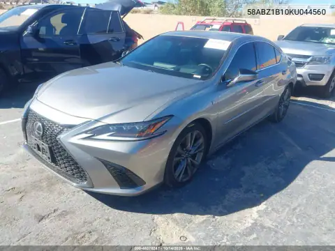 58ABZ1B10KU044560 — 2019 Lexus ES, фото 3 с аукциона IAAI, Задняя часть