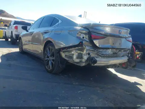58ABZ1B10KU044560 — 2019 Lexus ES, фото 4 с аукциона IAAI, Задняя часть