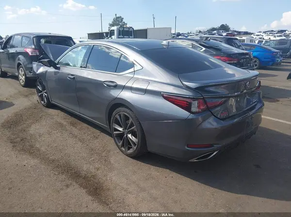 58AGZ1B14MU097626 — 2021 Lexus ES, фото 3 с аукциона IAAI, Передняя часть