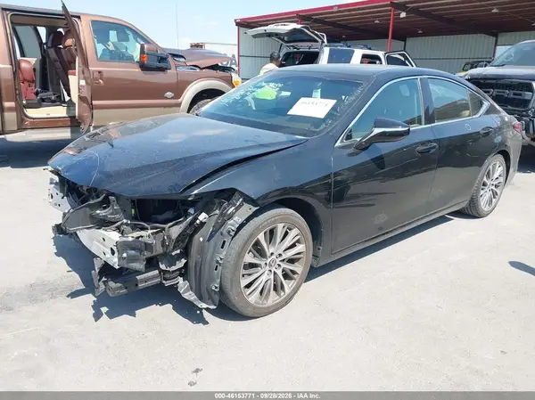 58ADZ1B19MU082428 — 2021 Lexus ES, фото 2 с аукциона IAAI, Передняя часть