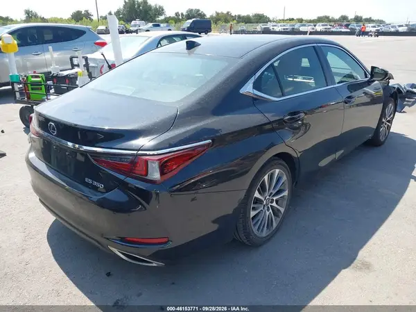 58ADZ1B19MU082428 — 2021 Lexus ES, фото 4 с аукциона IAAI, Передняя часть