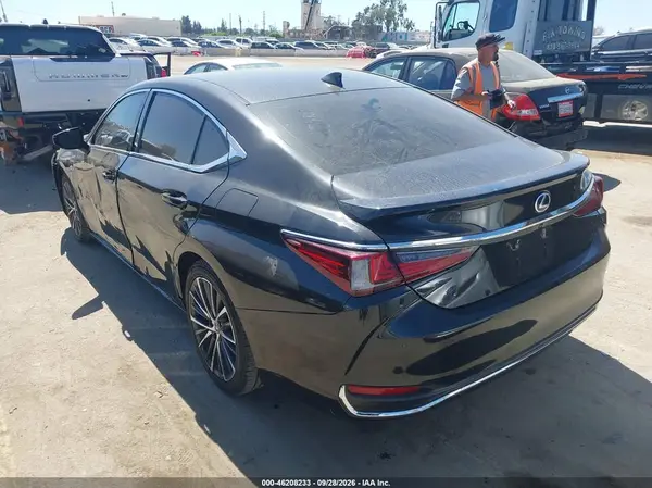 58ADA1C19RU047353 — 2024 Lexus ES, фото 3 с аукциона IAAI, Левый бок