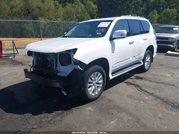 JTJBM7FX5J5206488 — 2018 Lexus GX, фото 2 с аукциона IAAI, Передняя часть