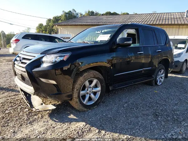 JTJBM7FX9J5187878 — 2018 Lexus GX, фото 2 с аукциона IAAI, Передняя часть