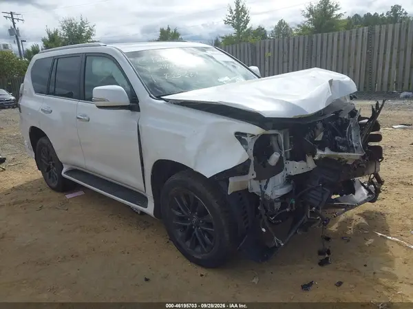 JTJAM7BX4M5296447 — 2021 Lexus GX, Передняя часть (Front End), фото до ремонта