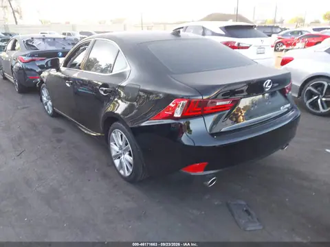 2016 Lexus IS 200T VIN JTHBA1D25G5033207 фото 3