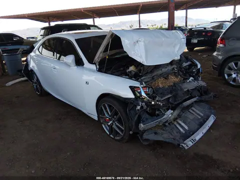 JTHBA1D26K5094106 — 2019 Lexus IS 300, Передняя часть (Front & Rear), фото до ремонта