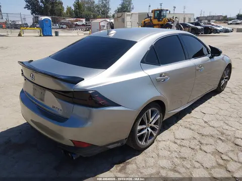 2020 Lexus IS 300 VIN JTHAA1D2XL5105363 фото 4