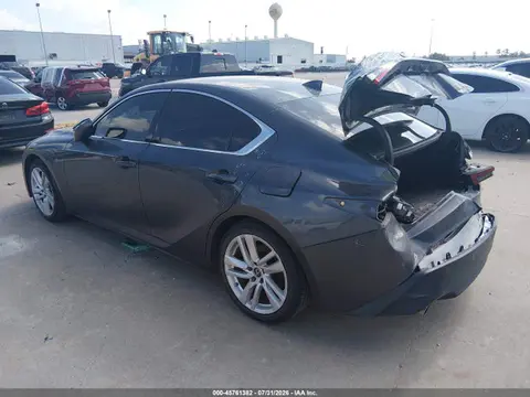 2021 Lexus IS 300 VIN JTHA81F29M5046686 фото 3