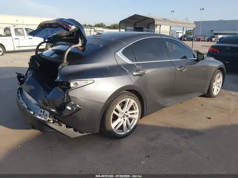 2021 Lexus IS 300 VIN JTHA81F29M5046686 фото 4