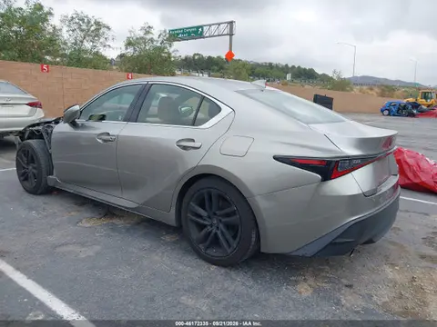 2021 Lexus IS 300 VIN JTHCA1D21M5110932 фото 3