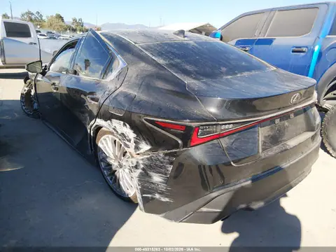 2023 Lexus IS 300 VIN JTHDA1D24P5124901 фото 3