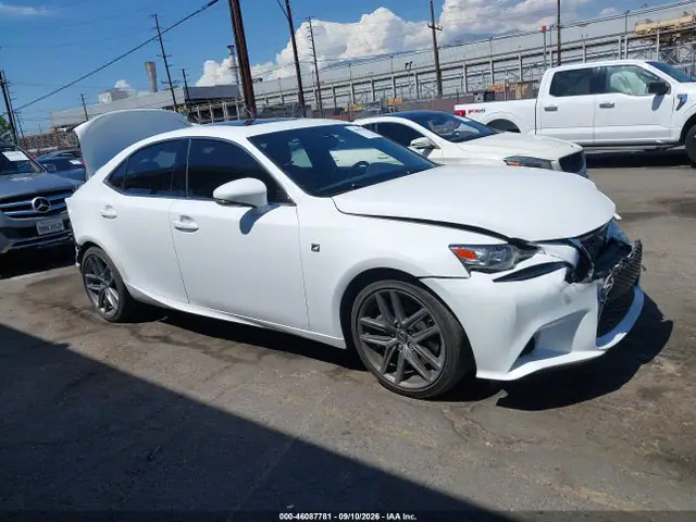 JTHCE1D24G5012521 — 2016 Lexus IS 350, Передняя часть (Front & Rear), фото до ремонта