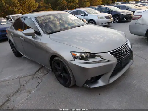 JTHBE1D28G5027017 — 2016 Lexus IS 350, Repossession, фото до ремонта