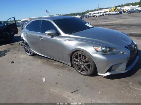 JTHBF1D23F5054508 — 2015 Lexus IS, Передняя часть, фото до ремонта