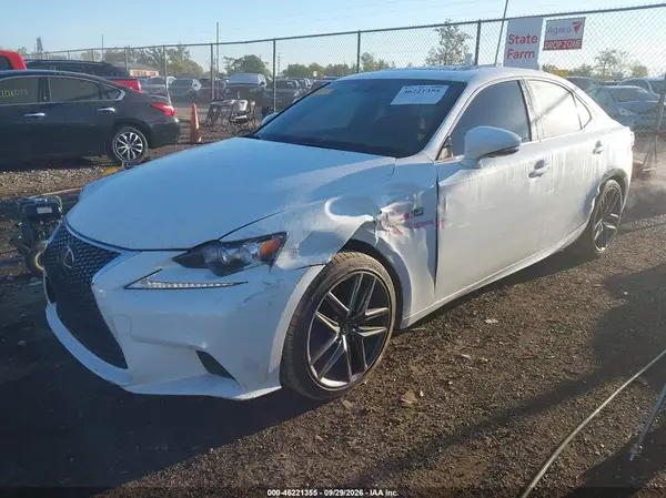 JTHCM1D2XG5003339 — 2016 Lexus IS, фото 2 с аукциона IAAI 07.10.2026, Левый бок
