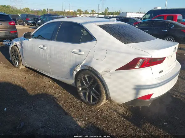 JTHCM1D2XG5003339 — 2016 Lexus IS, фото 3 с аукциона IAAI 07.10.2026, Левый бок