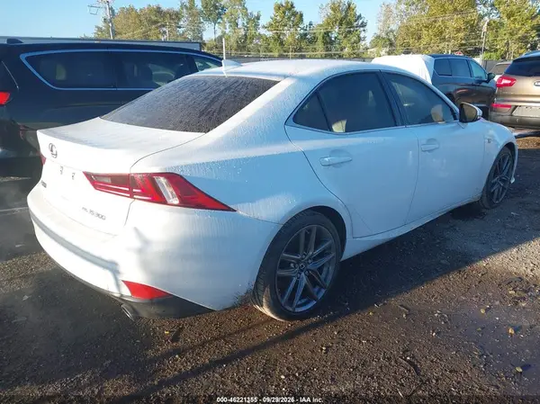 JTHCM1D2XG5003339 — 2016 Lexus IS, фото 4 с аукциона IAAI 07.10.2026, Левый бок