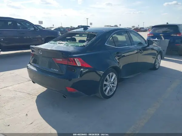 JTHBA1D2XG5019979 — 2016 Lexus IS, фото 4 с аукциона IAAI, Град