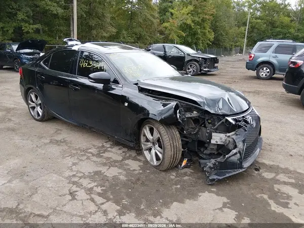 JTHBE1D24G5026205 — 2016 Lexus IS, Передняя часть (Front End), фото до ремонта