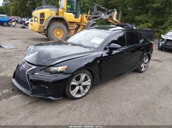 JTHBE1D24G5026205 — 2016 Lexus IS, фото 2 с аукциона IAAI, Передняя часть