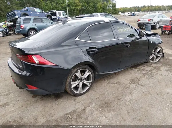 JTHBE1D24G5026205 — 2016 Lexus IS, фото 4 с аукциона IAAI, Передняя часть