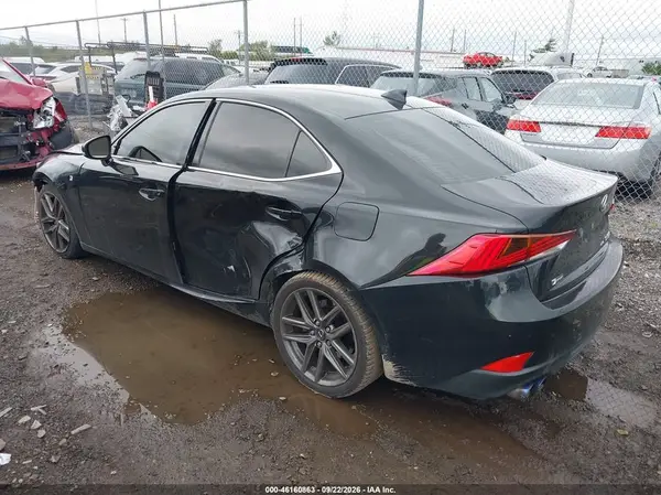 JTHCM1D25H5023905 — 2017 Lexus IS, фото 3 с аукциона IAAI, Передняя часть