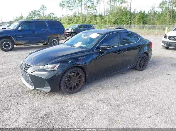 JTHBA1D29H5040923 — 2017 Lexus IS, фото 2 с аукциона IAAI, Правый бок