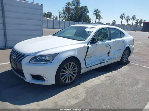 2017 Lexus LS 460 VIN JTHBL5EFXH5145215 фото 2