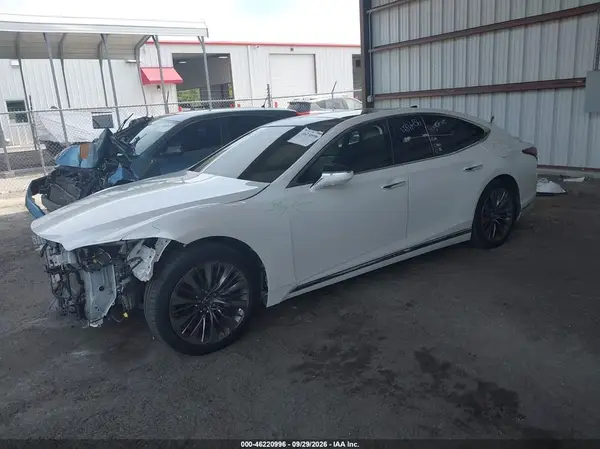 JTHB5LFF8J5002542 — 2018 Lexus LS, фото 2 с аукциона IAAI, Передняя часть