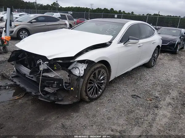 JTHD51GF0N5010796 — 2022 Lexus LS, фото 2 с аукциона IAAI, Передняя часть