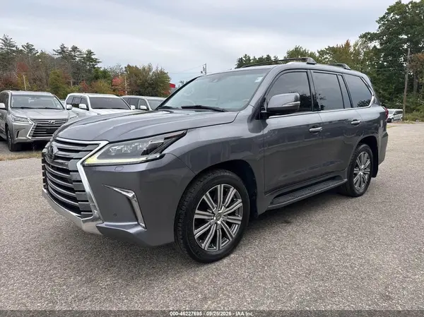 JTJHY7AX2H4230351 — 2017 Lexus LX, фото 2 с аукциона IAAI, Естественный износ