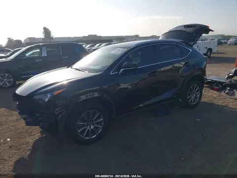 2018 Lexus NX 300 VIN JTJYARBZ7J2111034 фото 2
