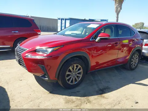 2018 Lexus NX 300 VIN JTJYARBZ7J2112832 фото 2