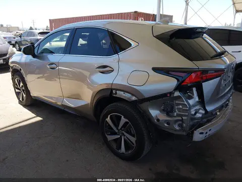 2021 Lexus NX 300 VIN JTJGARBZ1M2195383 фото 3