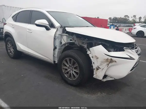 JTJBARBZ1G2070415 — 2016 Lexus NX, Передняя часть справа (Right Front), фото до ремонта