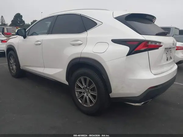 JTJBARBZ1G2070415 — 2016 Lexus NX, фото 3 с аукциона IAAI, Передняя часть справа